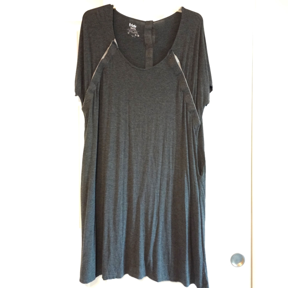 Frida Mom’s Women's Gray Labor gown